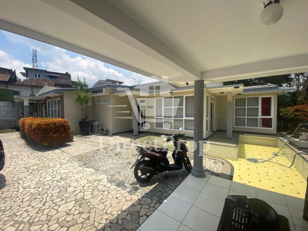 jual villa batu