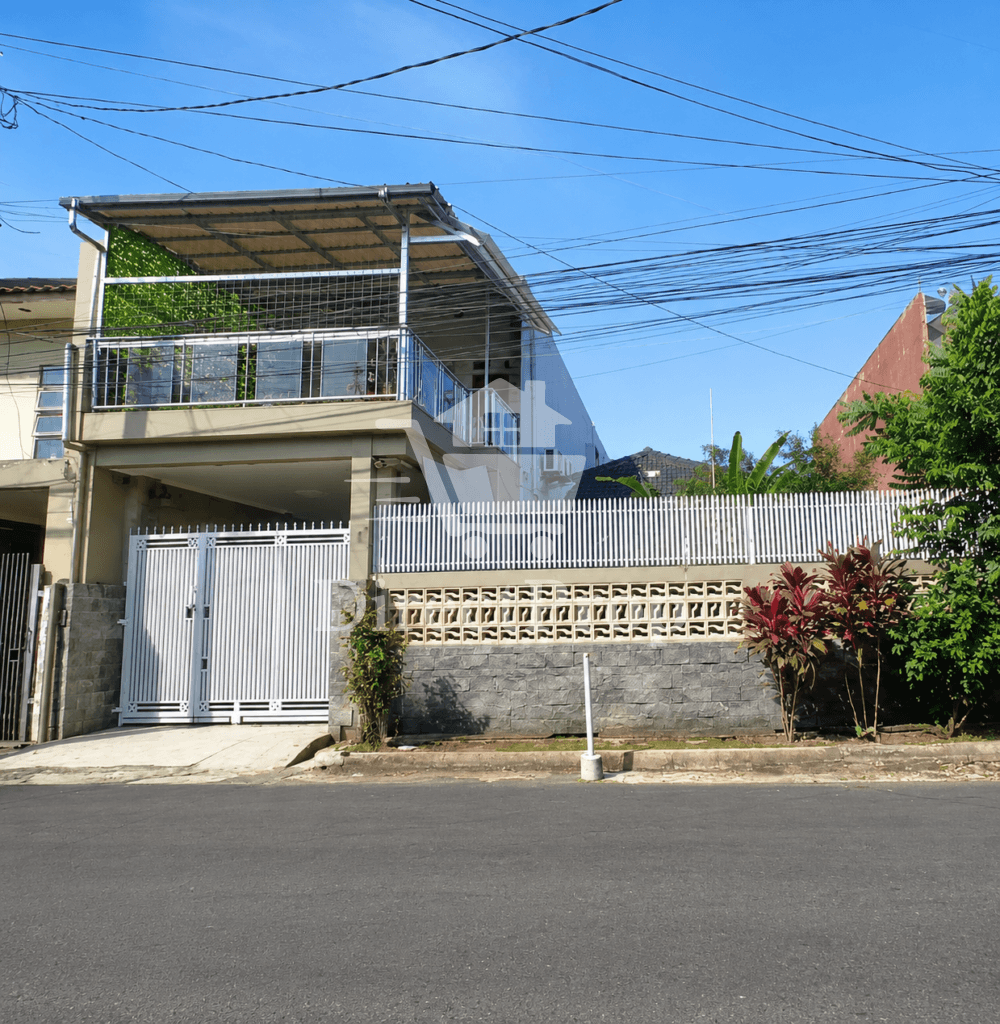 Dijual rumah bandung