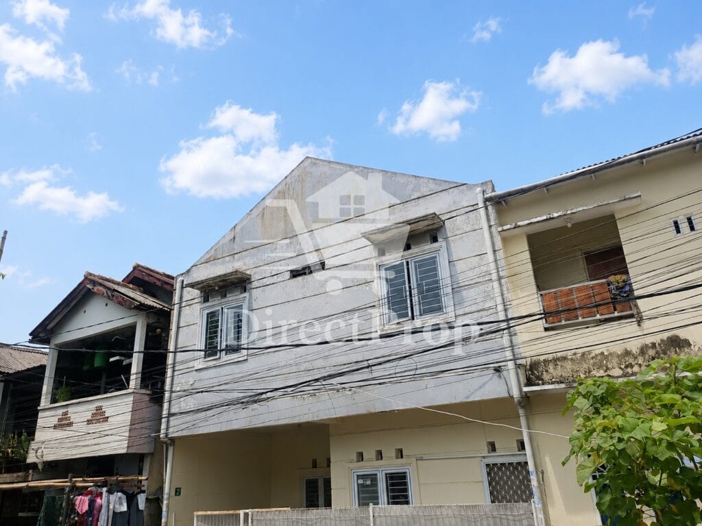 Dijual rumah tangerang selatan