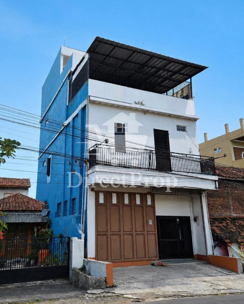 Dijual ruko 4 lantai strategis