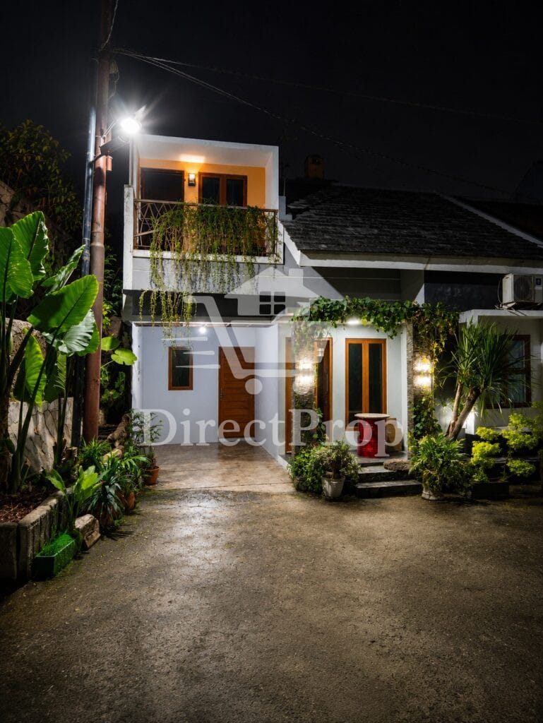 Dijual rumah jakarta timur