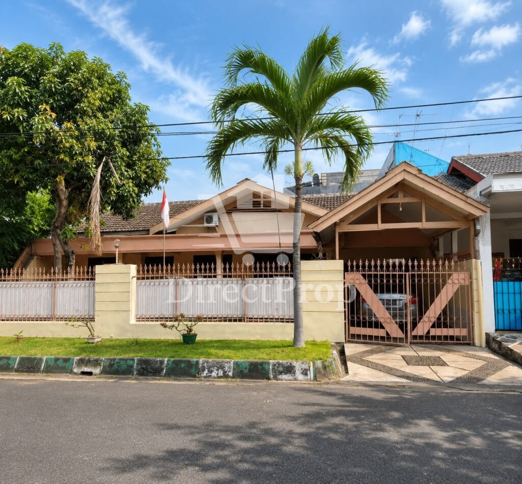 Dijual rumah surabaya timur