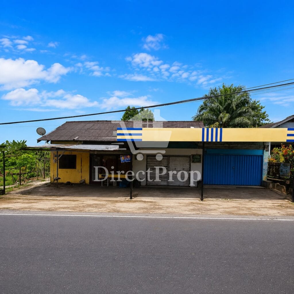 Dijual rumah + ruko di Madurejo