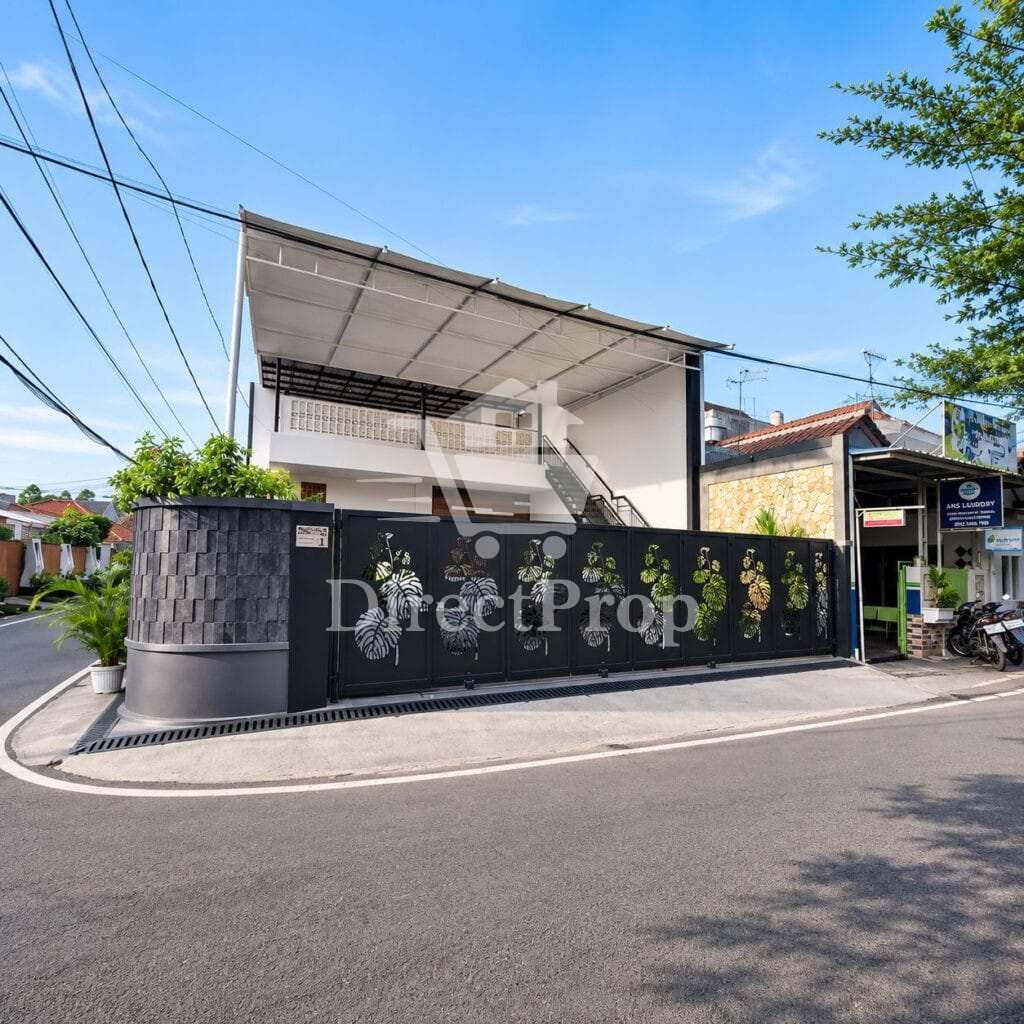 Dijual rumah di Jakarta Timur