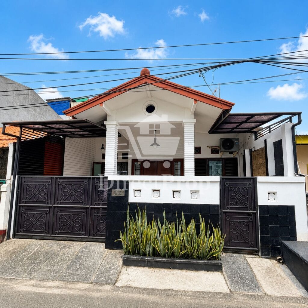 Dijual rumah di Jakarta Timur