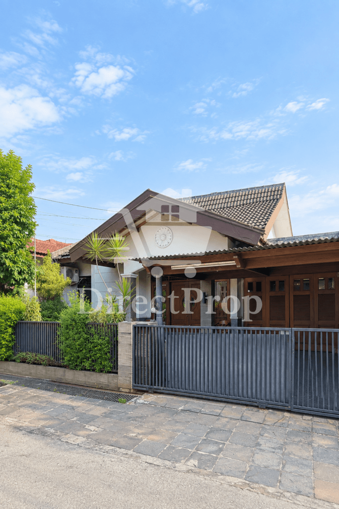 Dijual rumah di Cinere Depok