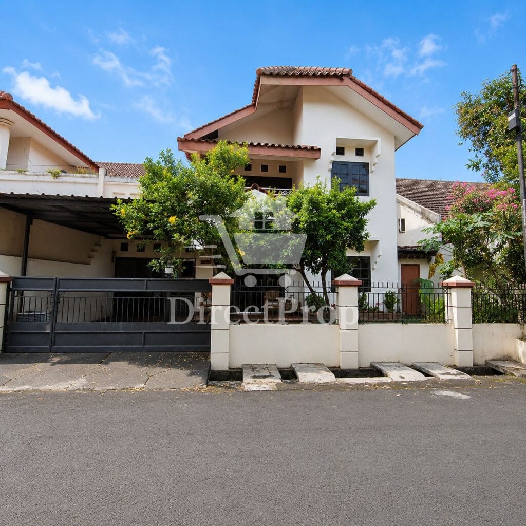 Dijual rumah di kembangan jakarta barat