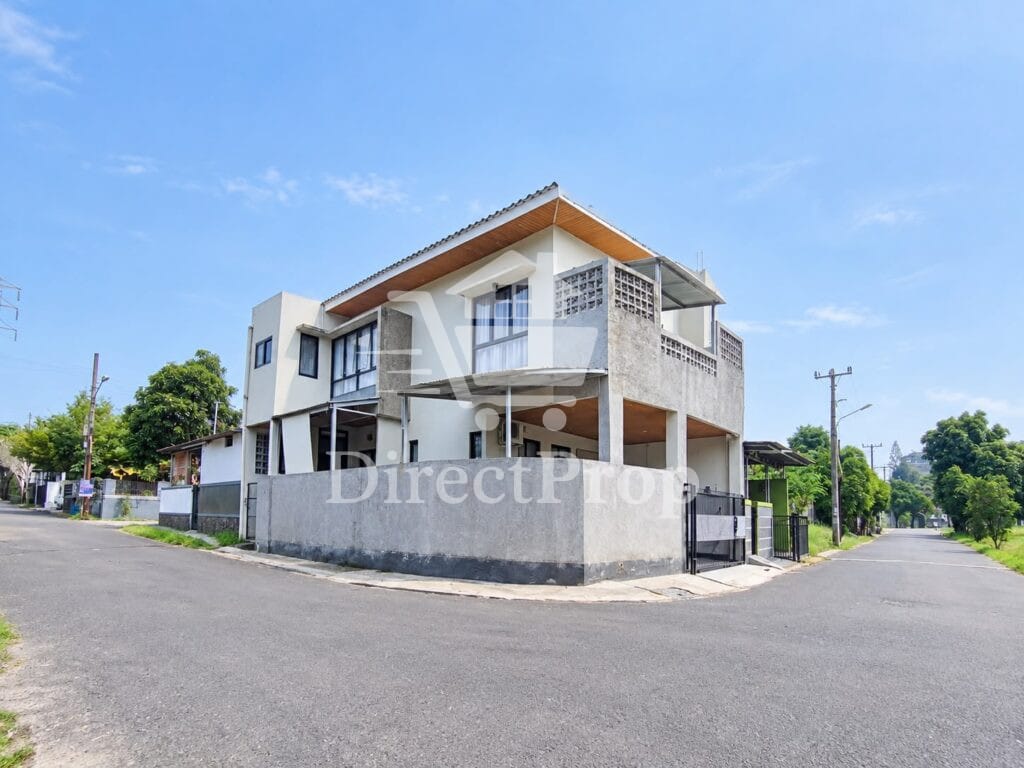 Dijual rumah di Sukaraja Bogor