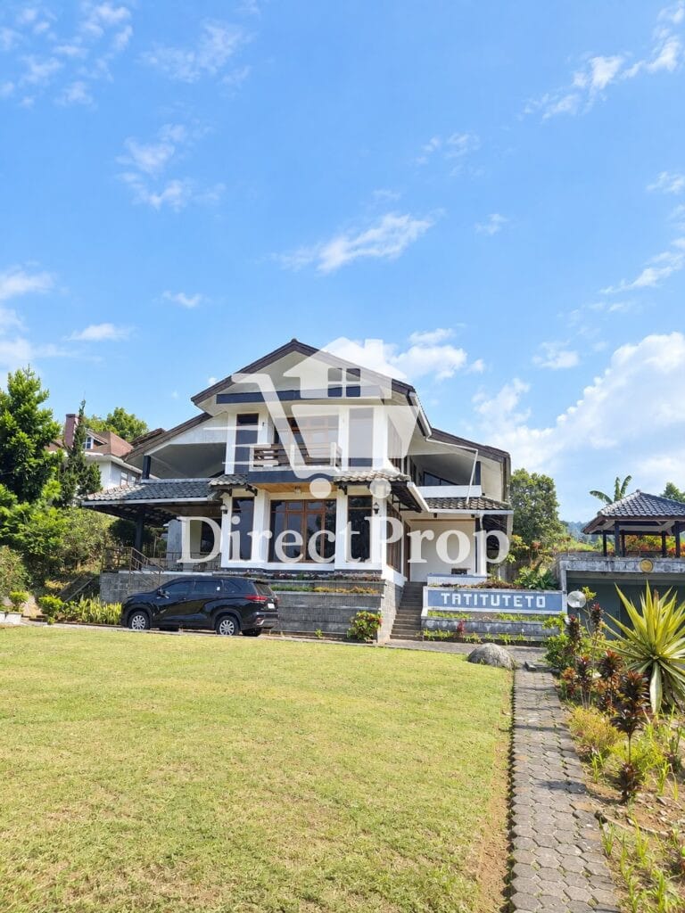 Dijual villa di Lembang Bandung